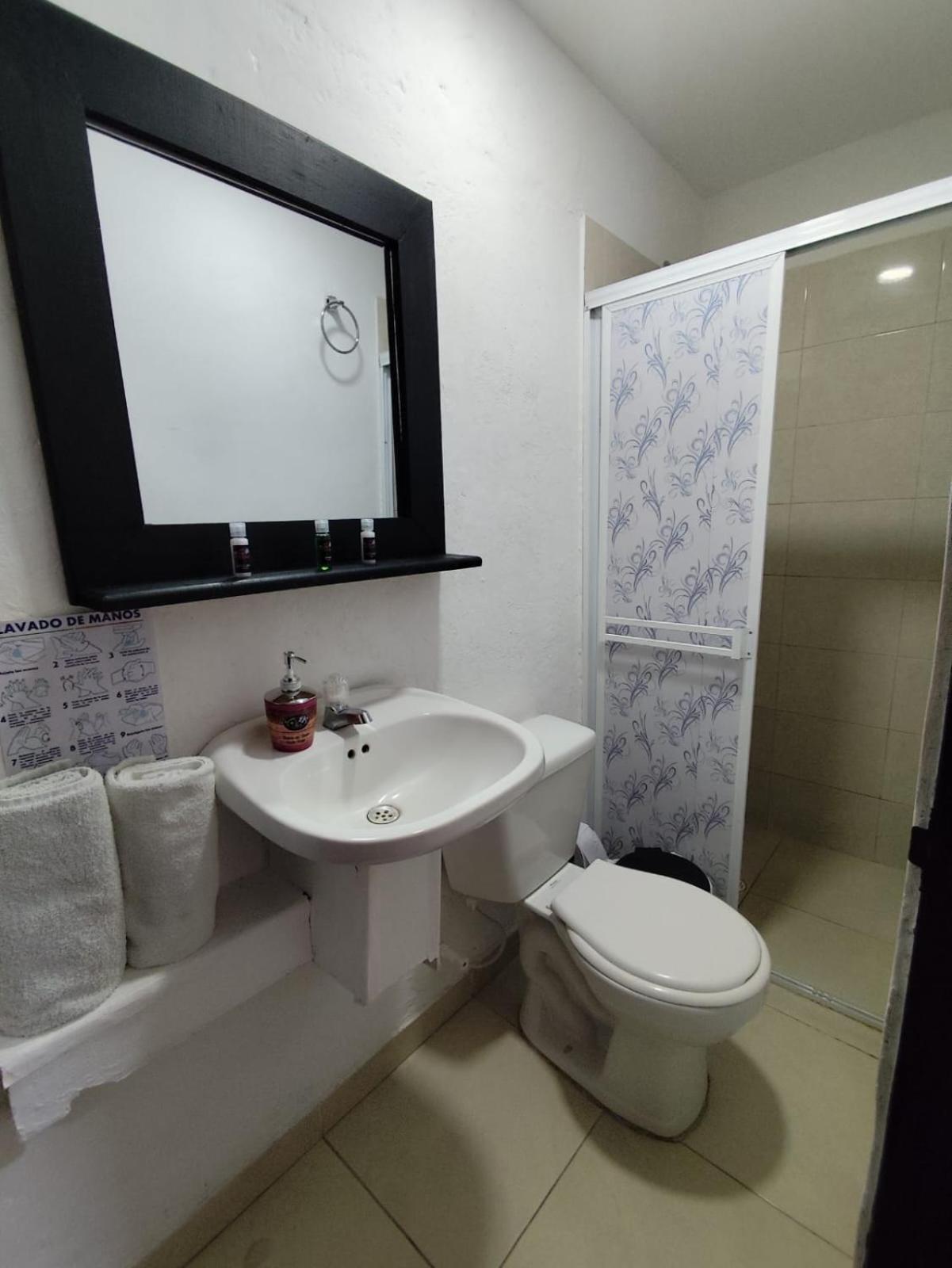 Hostal La Minita De Oro Санта-Марта Экстерьер фото